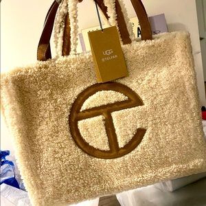 UGG x TELFAR Medium Reverse Shopper - Natural
